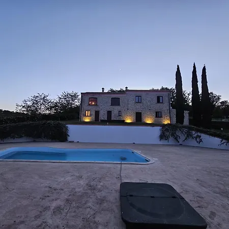 Stunning Farmhouse With A Pool -june Sale Villa *