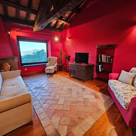 Stunning Farmhouse With A Pool -june Sale Carunchio